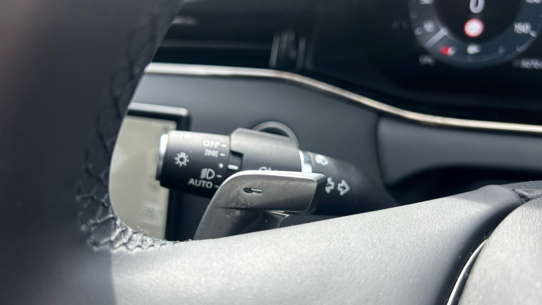 Land Rover Range Rover Evoque 2.0 D200 Dynamic SE 5dr Auto Diesel Hatchback